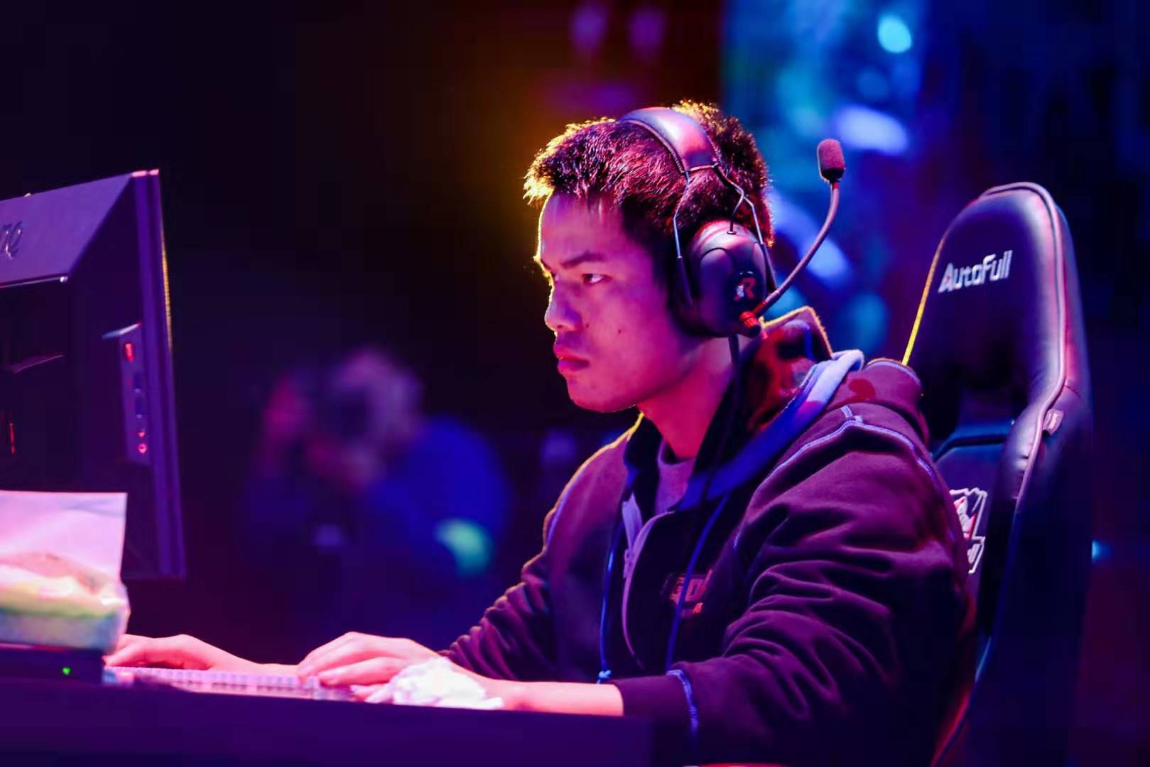 對於任何參 對於任何參