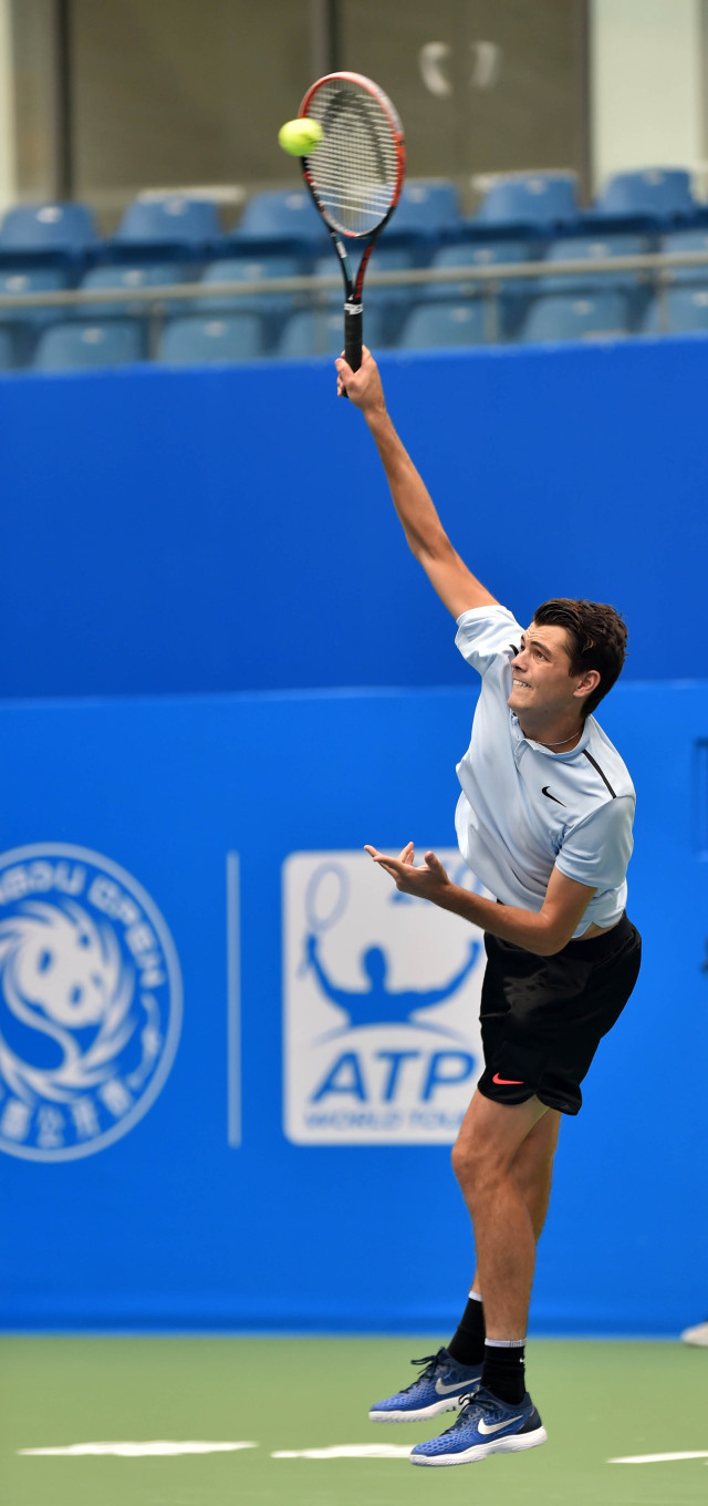 斯一道坚强 斯一道坚强