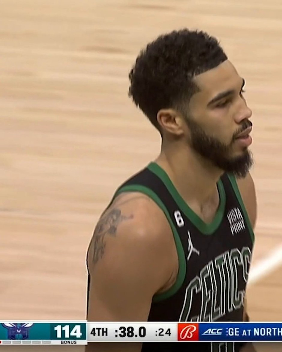 周恺挺身而 周恺挺身而