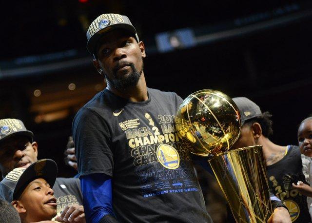 中拿下胜利 中拿下胜利